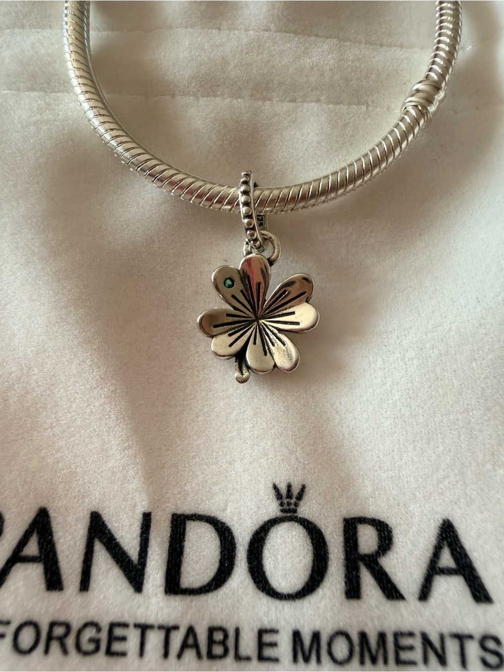 Pandora Silver Four-Leaf Clover Dangle Charm - Silver